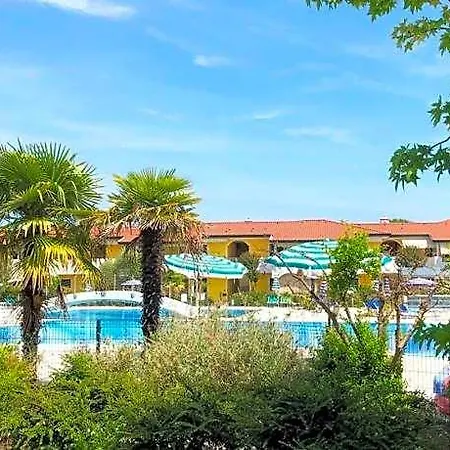 מלון Nuovo - Piscina E Area Per Bambini 4*