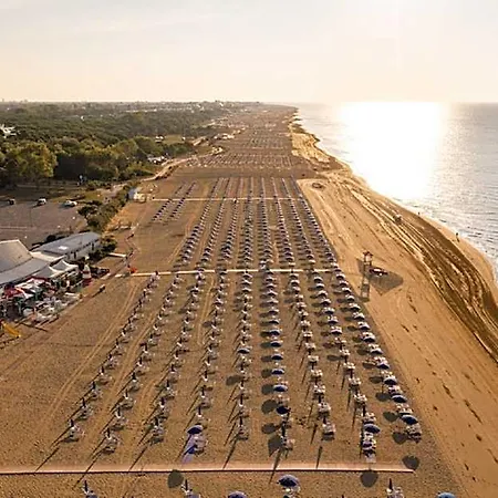 Apartamento Nuovo - Piscina E Area Per Bambini Bibione